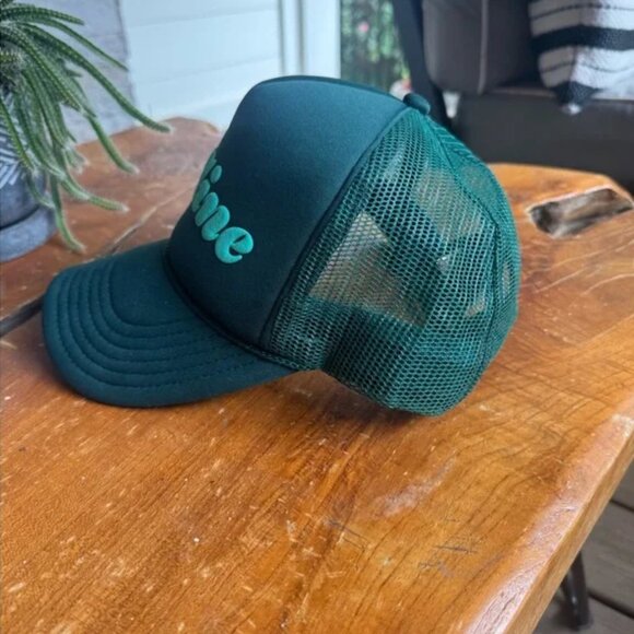 Green 'Offline' Trucker Hat by Ulta - Picture 3 of 5